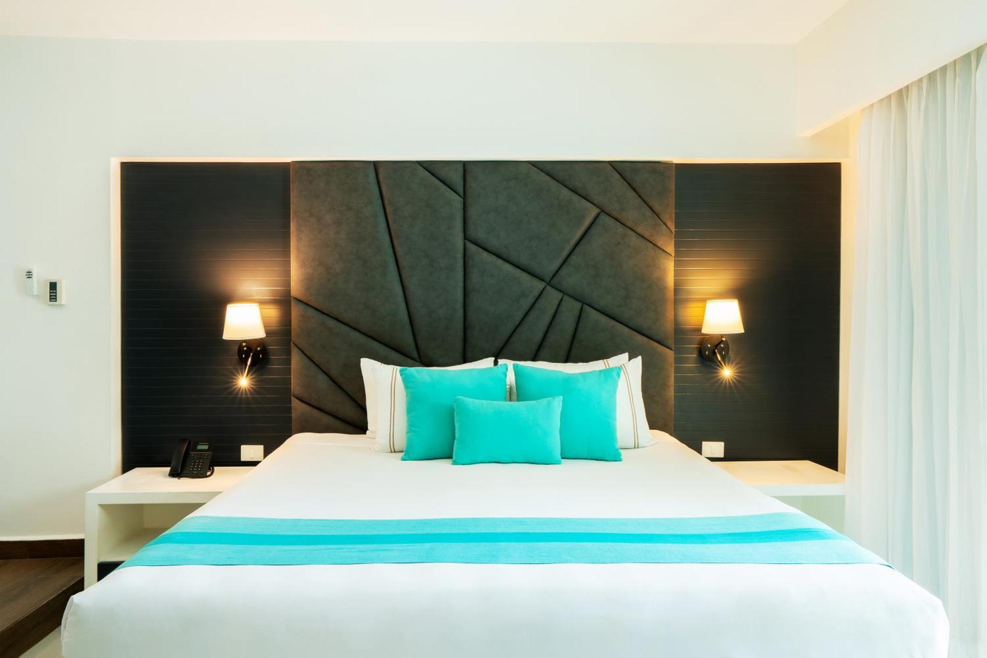 The Fives Beach Hotel & Residences - All Senses Inclusive بلايا ديل كارمن المظهر الخارجي الصورة